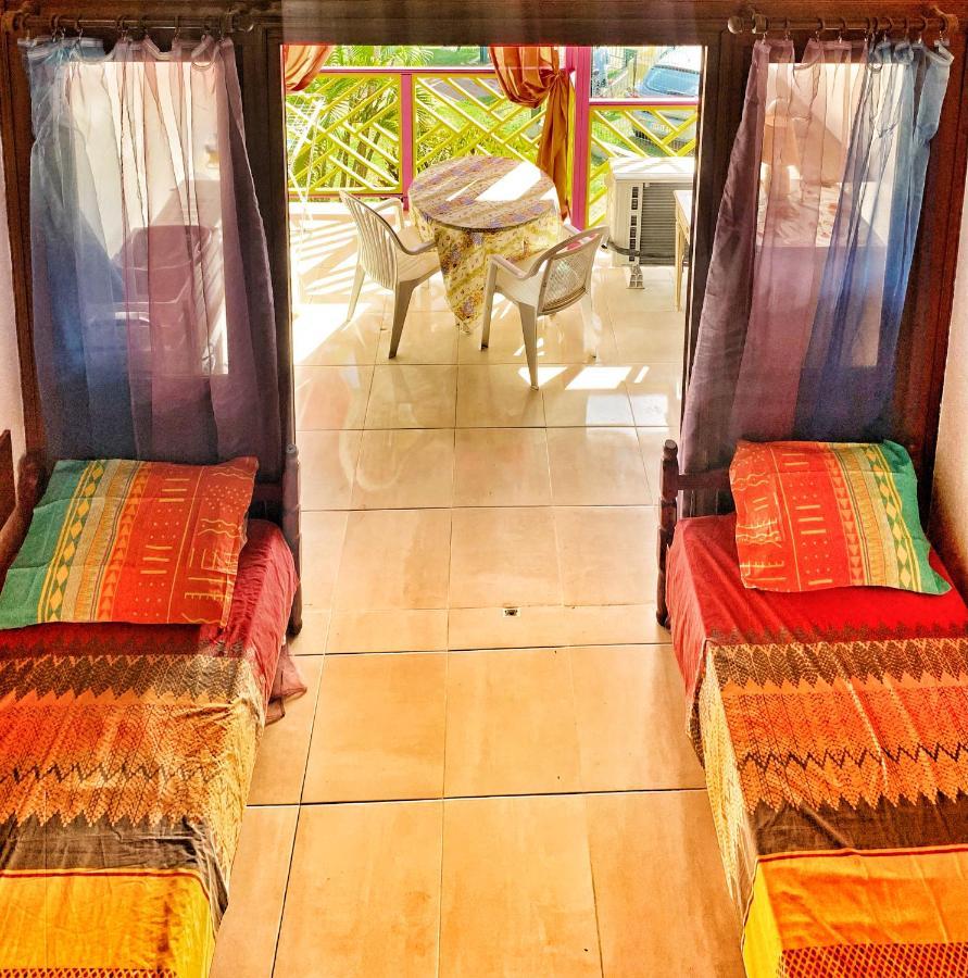 Appartement Duplex Climatise Avec Wi-Fi - Plage Pointe Marin A Pieds, Recemment Renove Сент-Ан Екстериор снимка